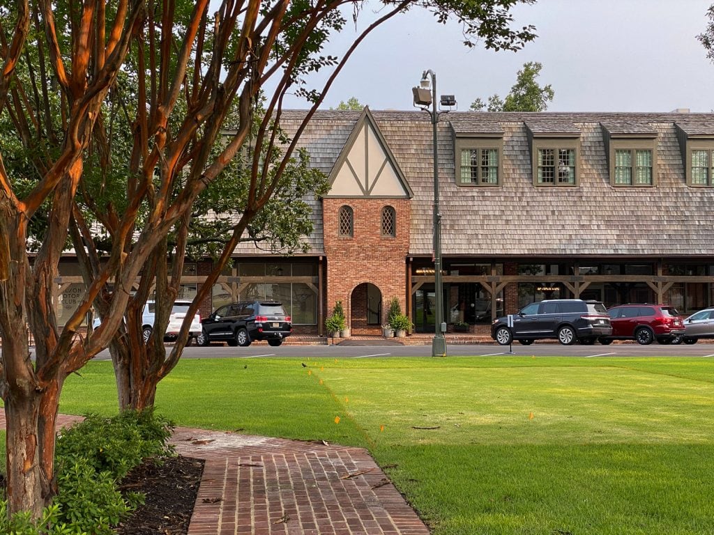 The Wilson hotel in Wilson arkansas, an amazing luxury hotel in arkansas.