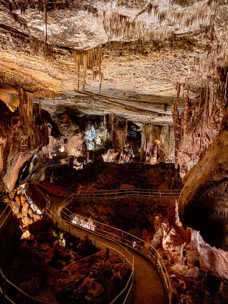 The trails through the cathedral room at Blanchard Springs Caverns.