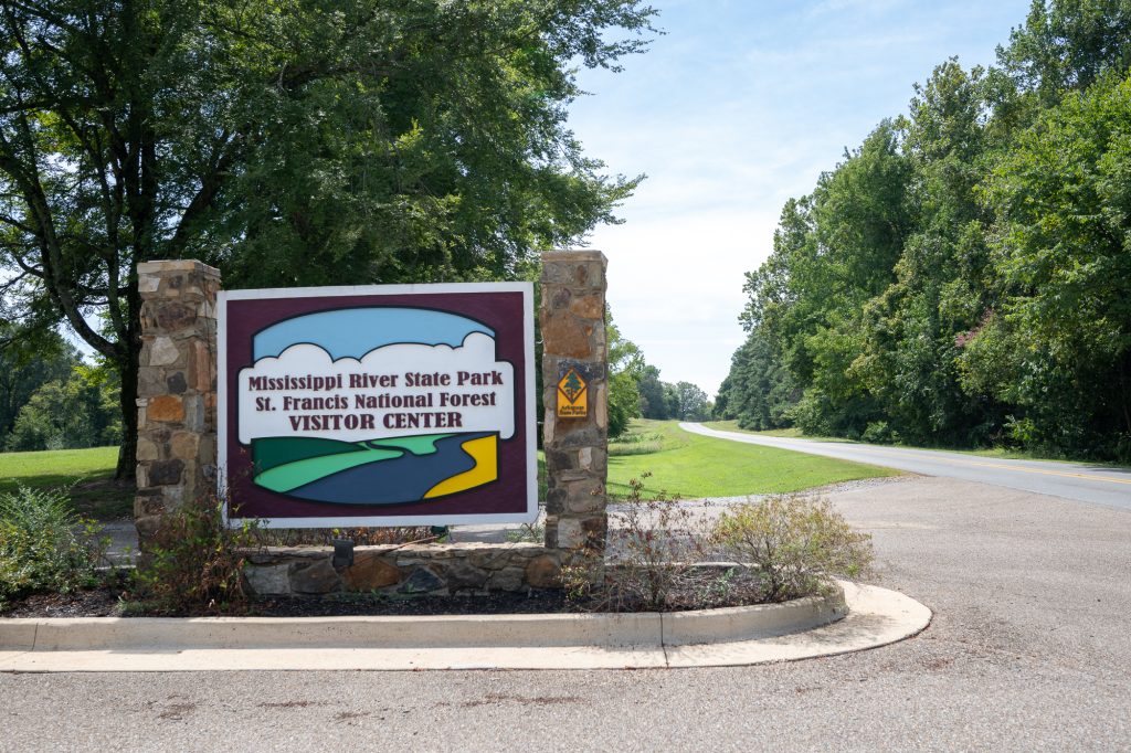 Sign that says Mississippi River State Park