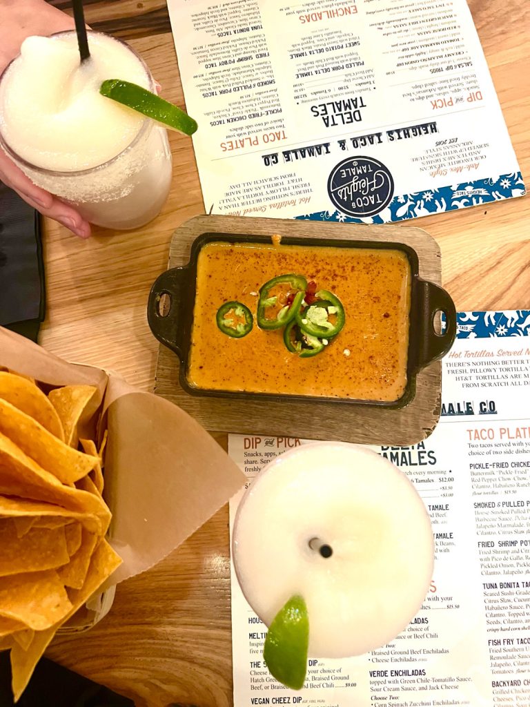 Cheese dip with frozen drinks and menus